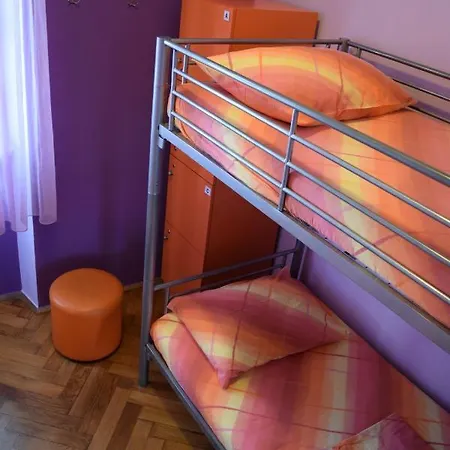Hostel Old Town *